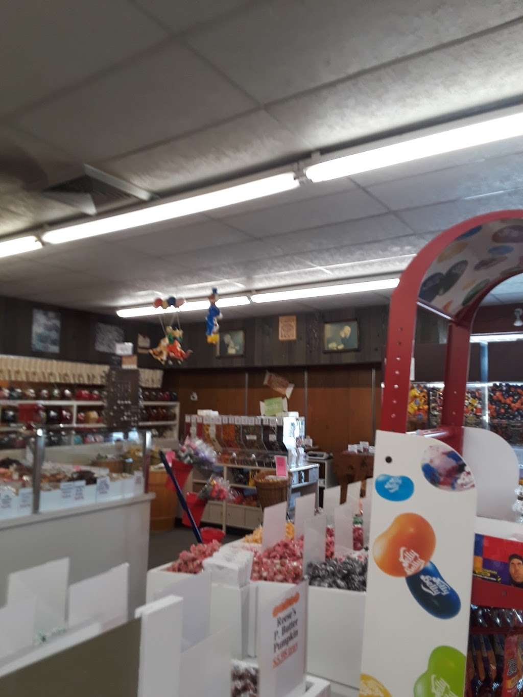 Smiths Candies | 114 W Lincoln Ave, Myerstown, PA 17067, USA | Phone: (717) 866-5336