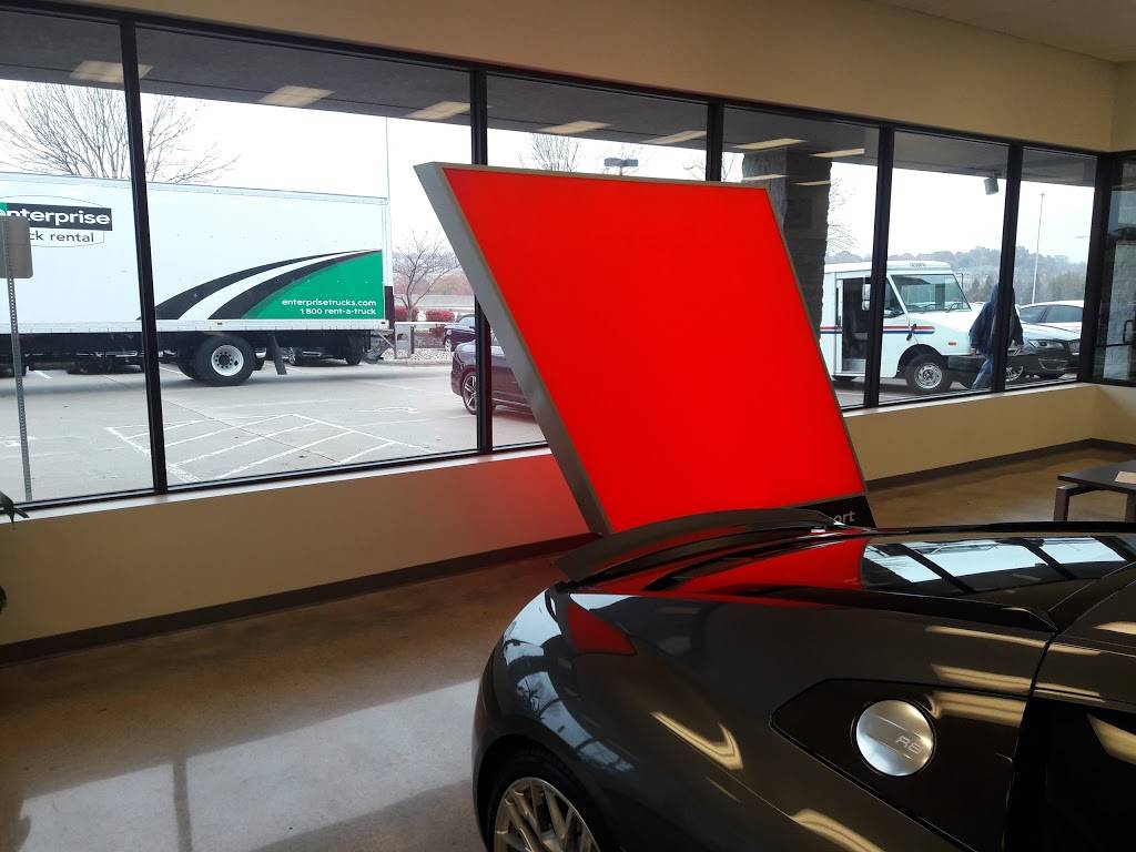 Audi Shawnee Mission | 6601 E Frontage Rd, Merriam, KS 66202 | Phone: (360) 857-0321