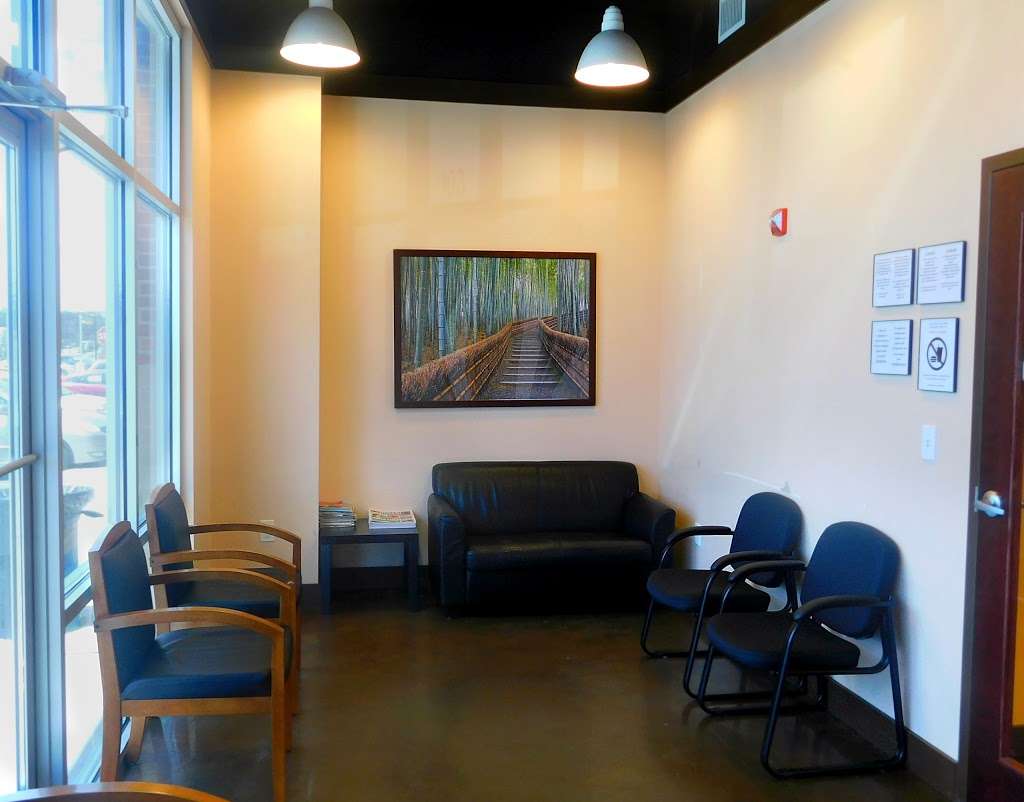 Friendly Dental Group of University | 5700 University Pointe Blvd #103, Charlotte, NC 28262, USA | Phone: (704) 817-7775