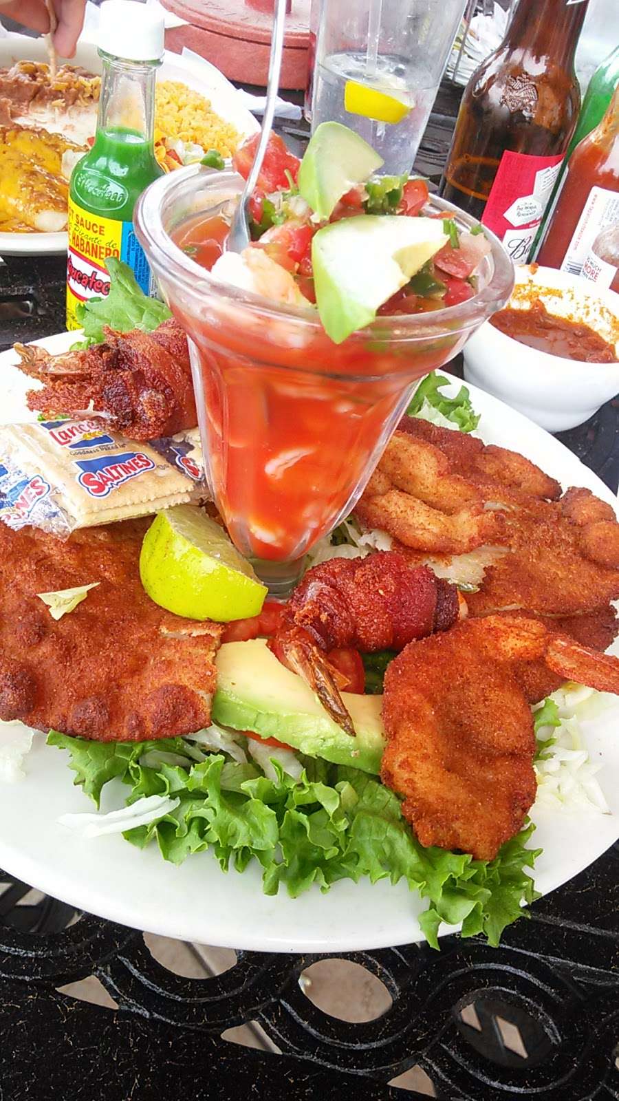 Morelia Restaurant #1 | 2707 W Jefferson Blvd, Dallas, TX 75211, USA | Phone: (214) 330-8223