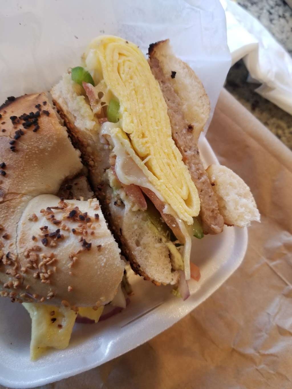 The Hot Bagel Shop | 2015 S Shepherd Dr #900, Houston, TX 77019, USA | Phone: (713) 520-0340