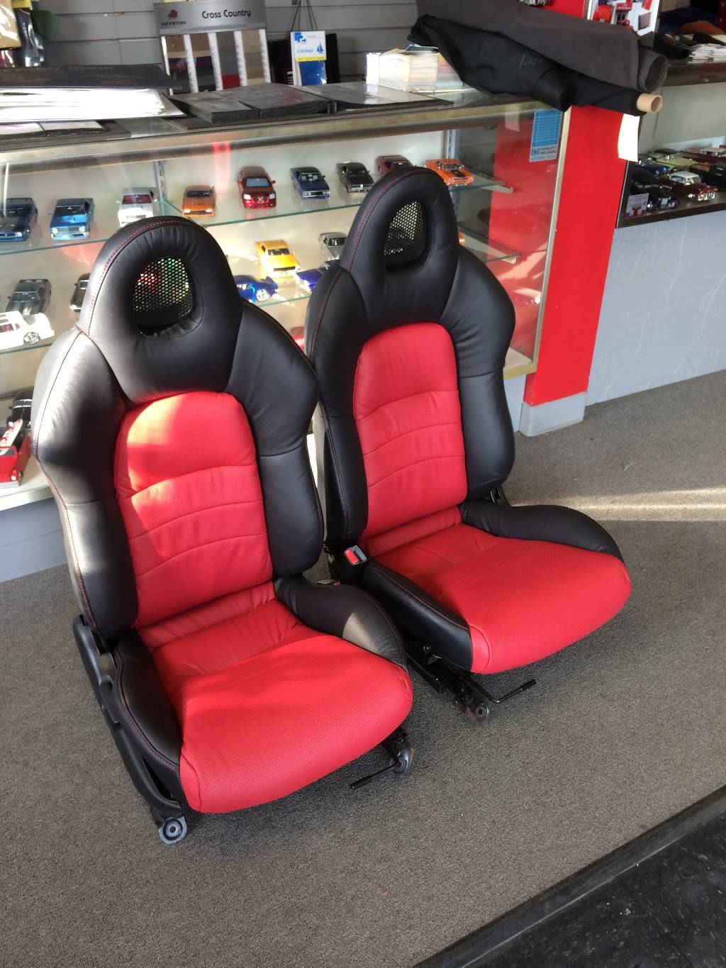 J & J Auto Upholstery, Inc. | 212 S Glenwood Ave, Columbus, OH 43223, USA | Phone: (614) 221-4750