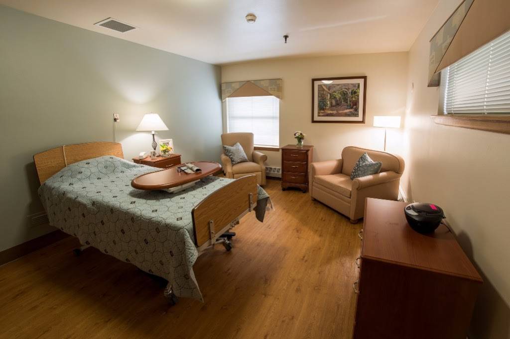 VITAS Inpatient Hospice Unit | 8300 W Beloit Rd, West Allis, WI 53219, USA | Phone: (414) 607-4452