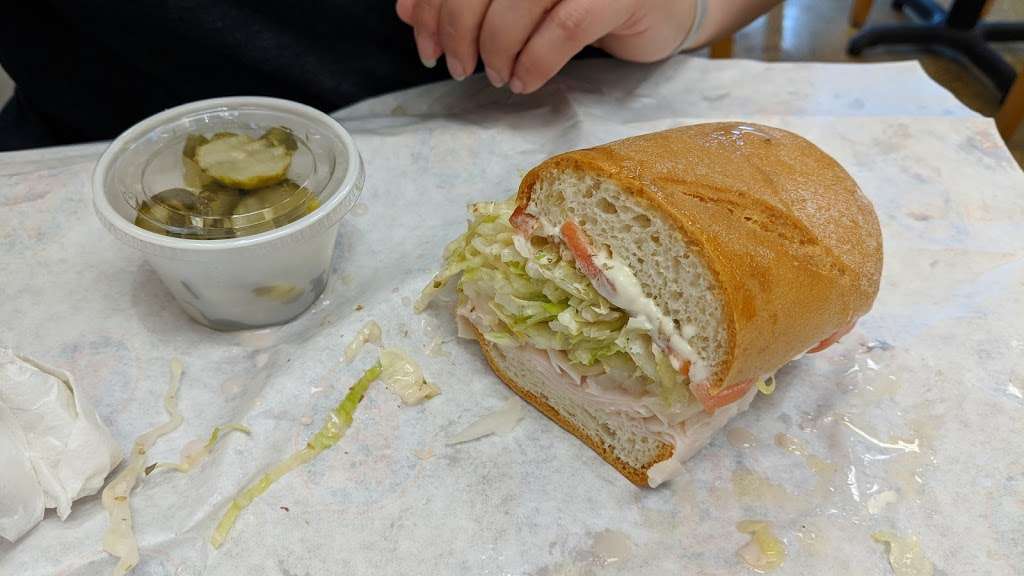 Jersey Mikes Subs | 260 N West End Blvd, Quakertown, PA 18951, USA | Phone: (267) 347-4191