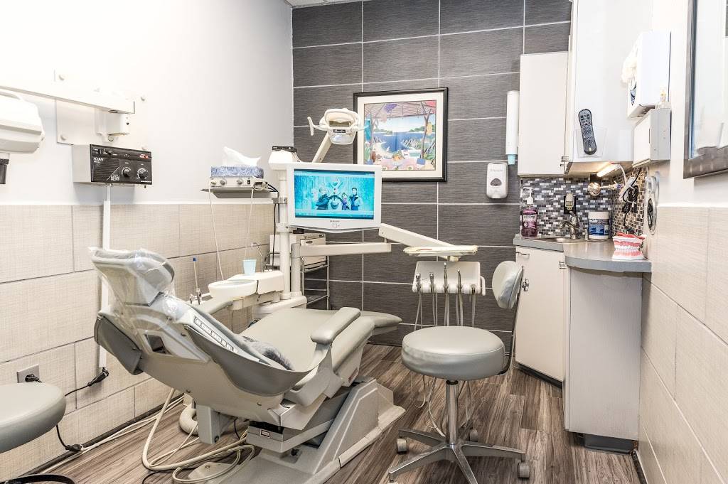 Hammer Dental Associates: Hammer Seth A DDS | 7 S Springfield Ave, Springfield Township, NJ 07081 | Phone: (973) 376-7718