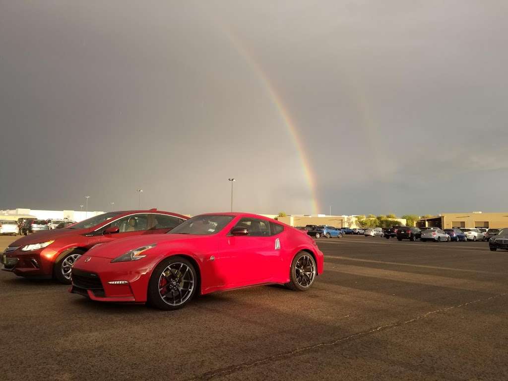 Carvana | 600 S 94th Ave #8585e, Tolleson, AZ 85353, USA | Phone: (800) 333-4554