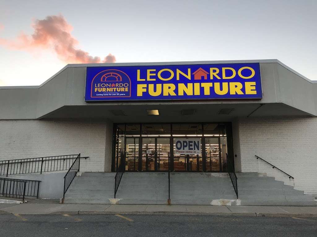 Leonardo Furniture Inc | 500 Sunrise Hwy, Rockville Centre, NY 11570 | Phone: (516) 295-4320