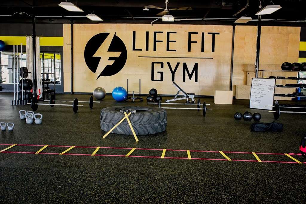 Life Fit Gym | 5399 W Richey Rd, Houston, TX 77066, USA | Phone: (832) 461-1904