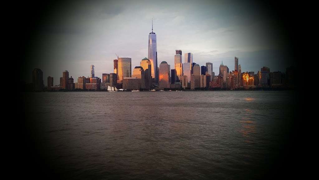 Jersey City 9-11 Memorial | Photo 9 of 10 | Address: Hudson River Waterfront Walkway, Jersey City, NJ 07302, USA