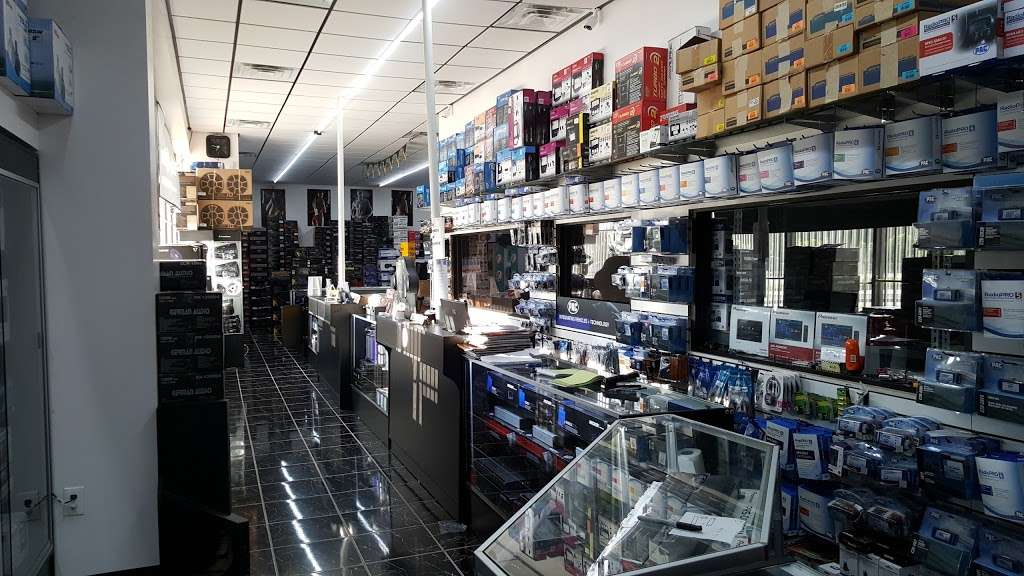 Auto Sound Warehouse | 3542, 15608 East Fwy, Channelview, TX 77530 | Phone: (281) 452-9786