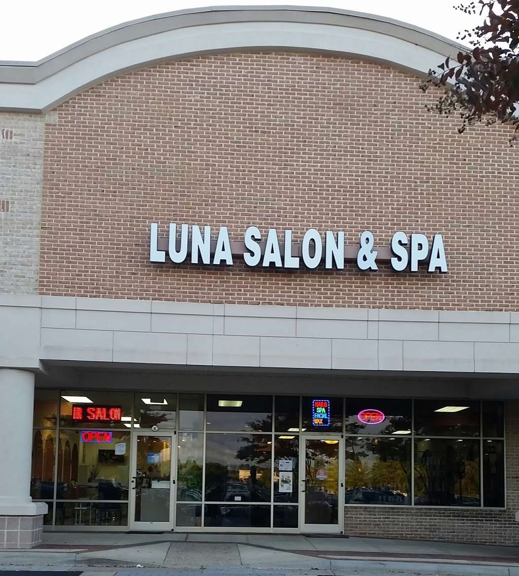 Lunaz Hair Salon | 42010 Village Center Plaza, Aldie, VA 20105 | Phone: (703) 957-4568