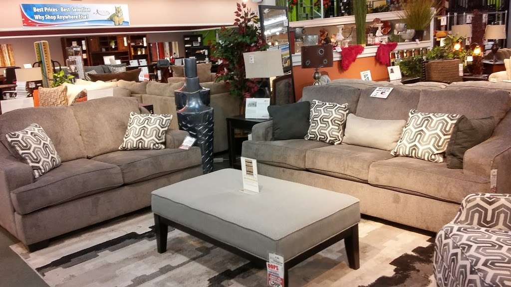 American Furniture Warehouse | 5390 S Wadsworth Blvd, Lakewood, CO 80123 | Phone: (303) 933-3975