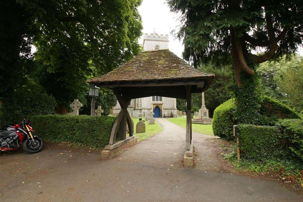 St Peter C Of E Church | Breech La, Walton on the Hill, Tadworth KT20 7SD, UK | Phone: 01737 812105