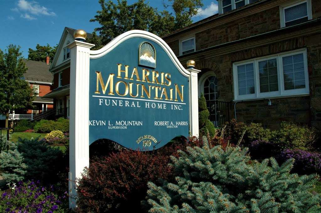 Harris-Mountain Funeral Home Inc | 1030 Lincoln Hwy E, Coatesville, PA 19320, USA | Phone: (610) 384-1091