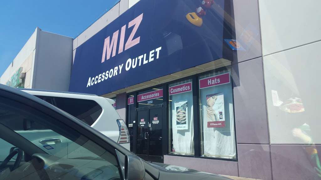 Miz Accessory Outlet | 3550 Airport Fwy, Irving, TX 75062, USA | Phone: (972) 790-3545