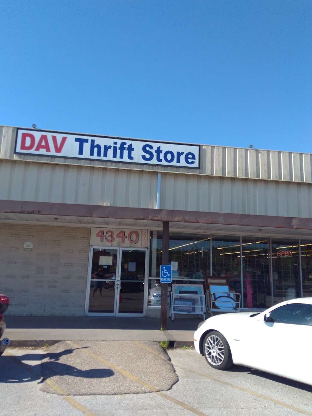 DAV Thrift Store | 4340 Griggs Rd, Houston, TX 77021, USA | Phone: (713) 741-2426