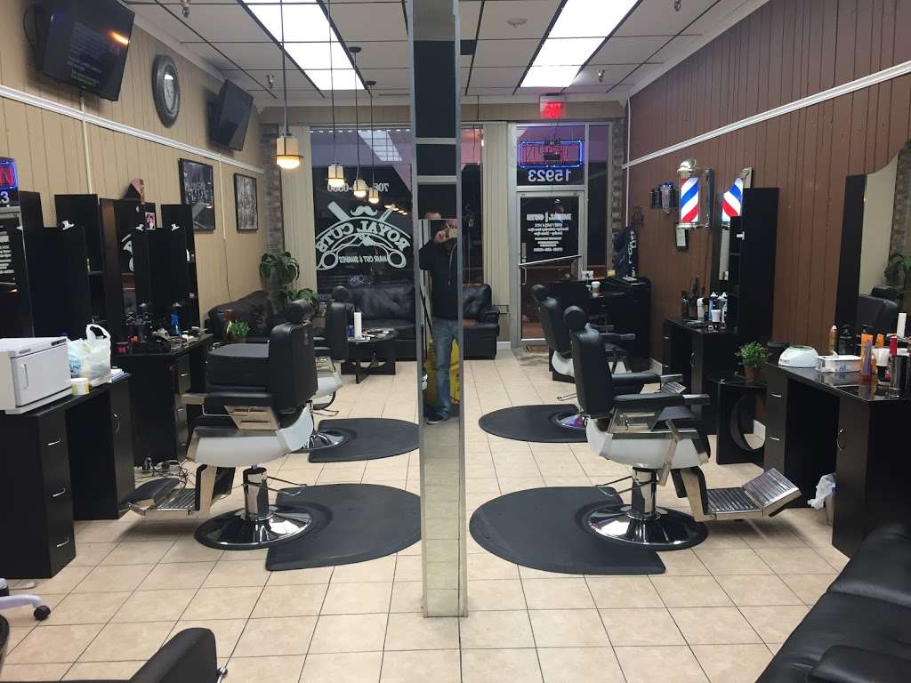 Royal Cuts | 15919 76th Ave, Tinley Park, IL 60477 | Phone: (708) 429-0550