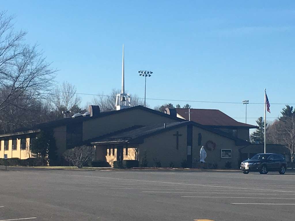 Saints Mary and Joseph Parish: Mary Queen of Peace Church | 200 Lawrence Rd, Salem, NH 03079, USA | Phone: (603) 893-8661