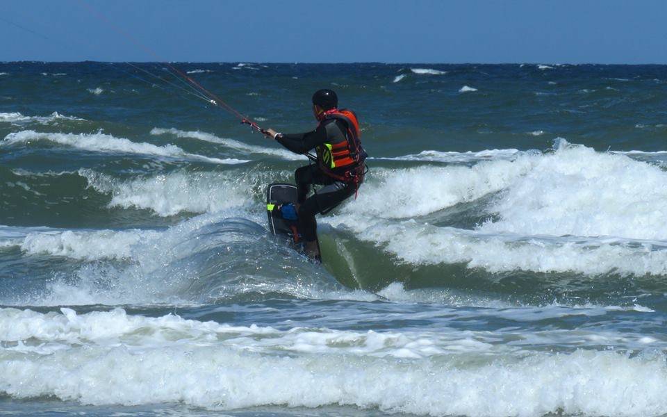 Kiteboarding.com | 104 Cox Dr, Portland, TX 78374, USA | Phone: (361) 883-1473