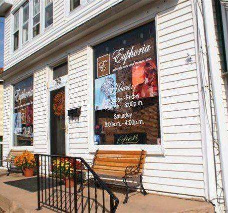 Euphoria Salon For Men & Women | 742 Hazle St, Hanover, PA 18706, USA | Phone: (570) 822-7440