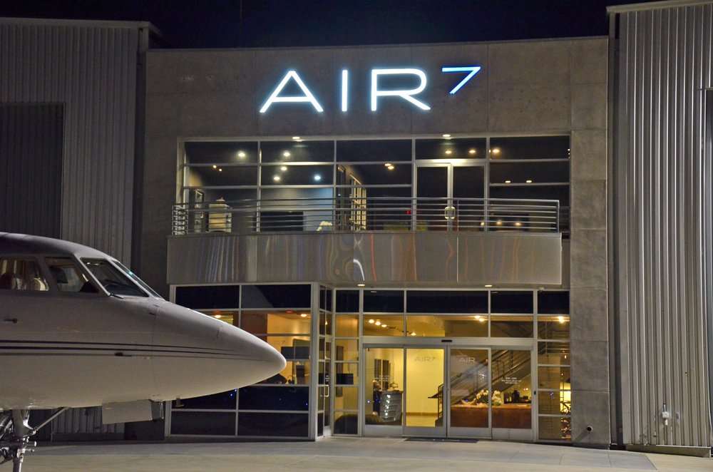 Air 7 | 575 Aviation Dr, Camarillo, CA 93010 | Phone: (805) 383-1100