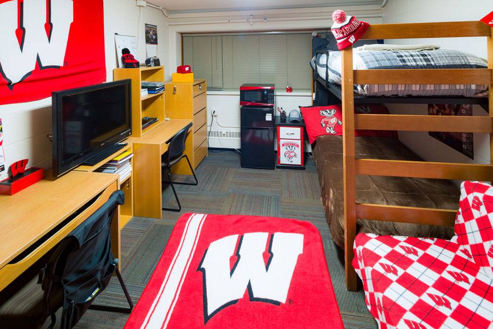 Sullivan Residence Hall | 635 Elm Dr, Madison, WI 53706, USA | Phone: (608) 262-2226