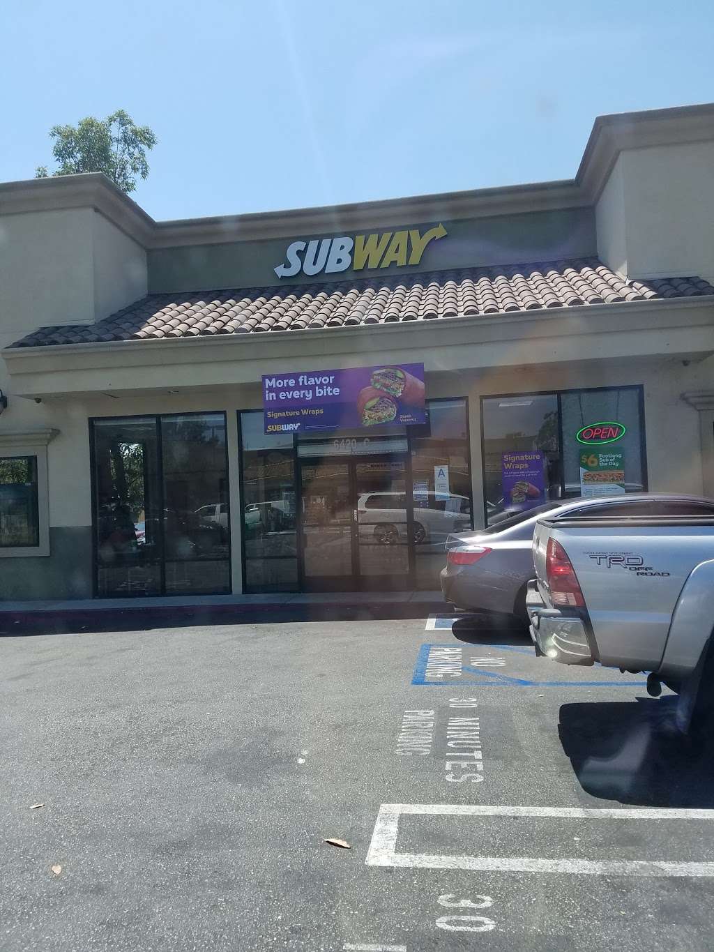 Subway | 6420 E Gage Ave, Bell Gardens, CA 90201, USA | Phone: (562) 927-8200