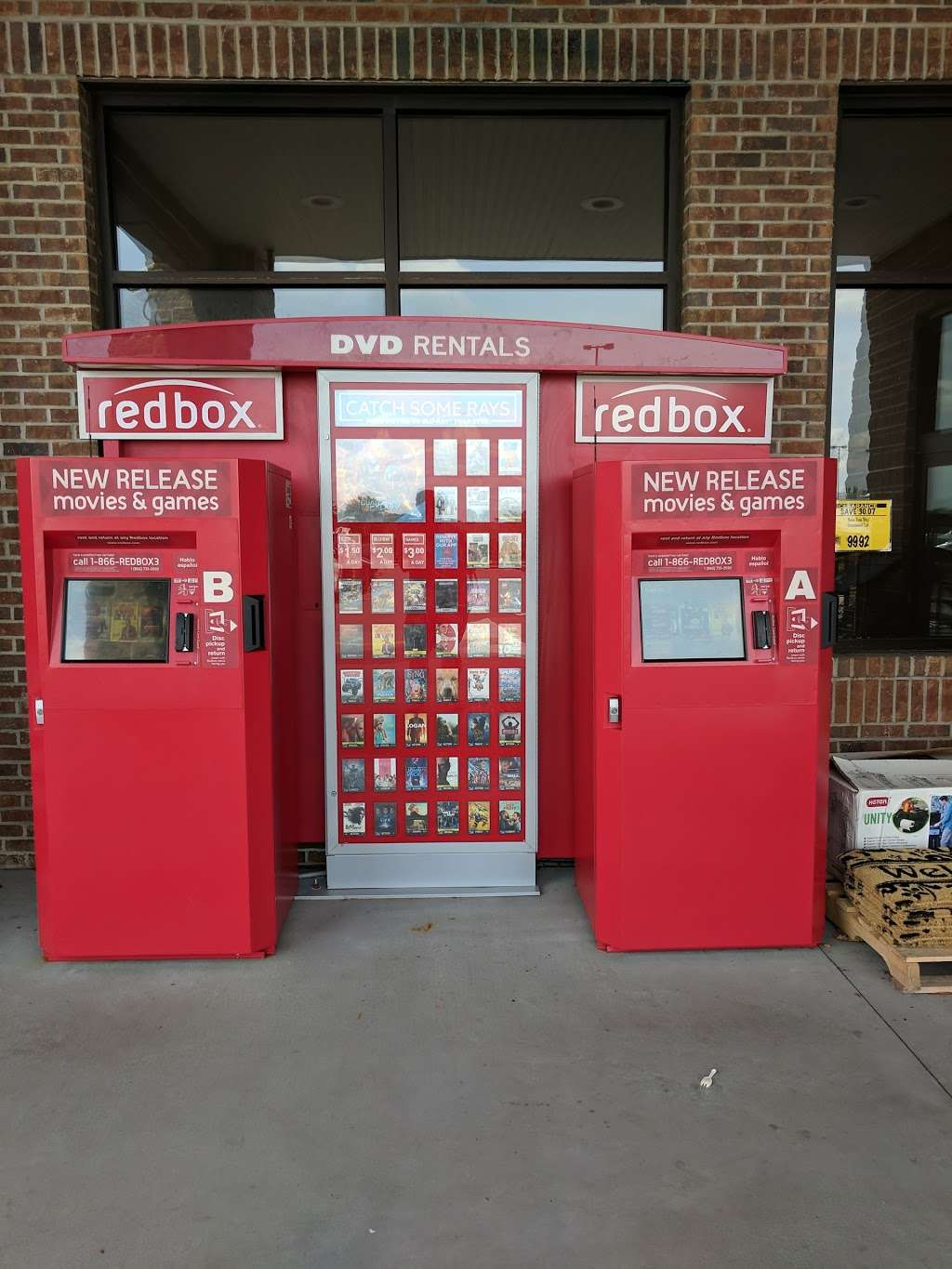 Redbox | 3900 W Tilghman St, Allentown, PA 18104, USA | Phone: (866) 733-2693