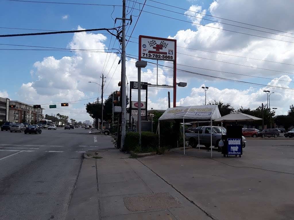 Chips and Cracks Windshield Repair | 8903 Westheimer Rd, Houston, TX 77063, USA | Phone: (832) 335-7386