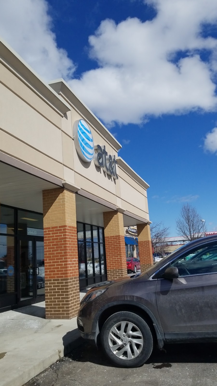 AT&T Store | 26620 Lorain Rd, North Olmsted, OH 44070 | Phone: (440) 735-8483