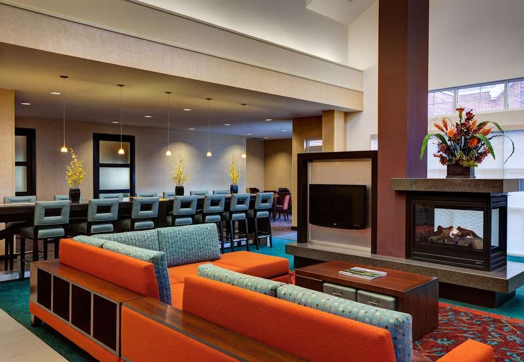 Residence Inn by Marriott Dallas DFW Airport South/Irving | 2200 Valley View Ln, Irving, TX 75062, USA | Phone: (972) 257-2400