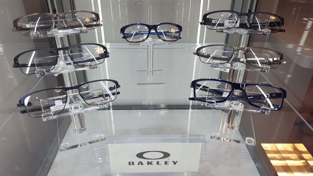 JCPenney Optical | 6987 Friars Rd, San Diego, CA 92108, USA | Phone: (619) 692-1248