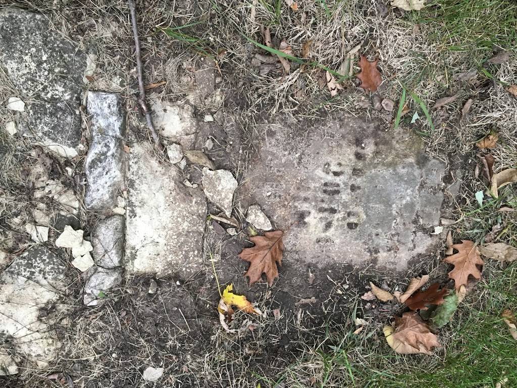 Summit View Cemetery | 1200 1st Ave, Ottawa, IL 61350 | Phone: (815) 830-3448