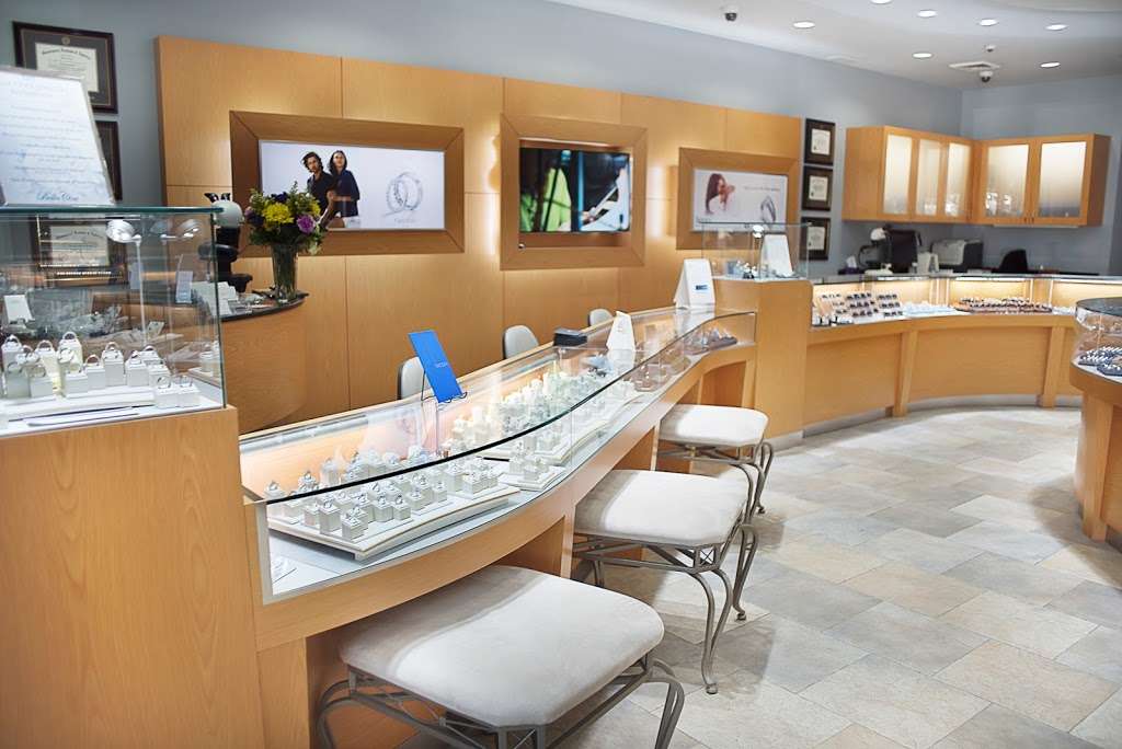 Bella Cosa Jewelers | 7163 South Kingery Hwy, Willowbrook, IL 60527, USA | Phone: (630) 455-1234