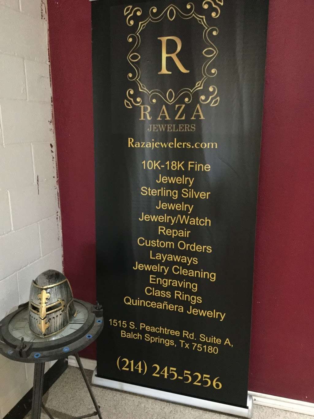 Raza Jewelers - jewelry store  | Photo 6 of 10 | Address: 1515 S Peachtree Rd Suite A, Balch Springs, TX 75180, USA | Phone: (214) 245-5256