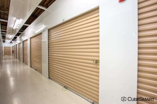 CubeSmart Self Storage | 101 S 1st Ave, Maywood, IL 60153, USA | Phone: (708) 681-0400