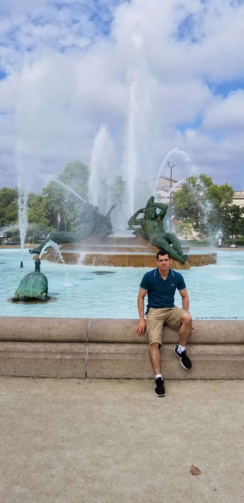 Winter Fountains - Aviator Park | 20th and, Benjamin Franklin Pkwy, Philadelphia, PA 19103, USA