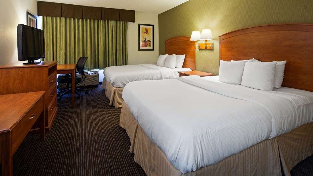 Best Western Plus Denver International Airport Inn & Suites | 7020 Tower Rd, Denver, CO 80249, USA | Phone: (303) 373-1600