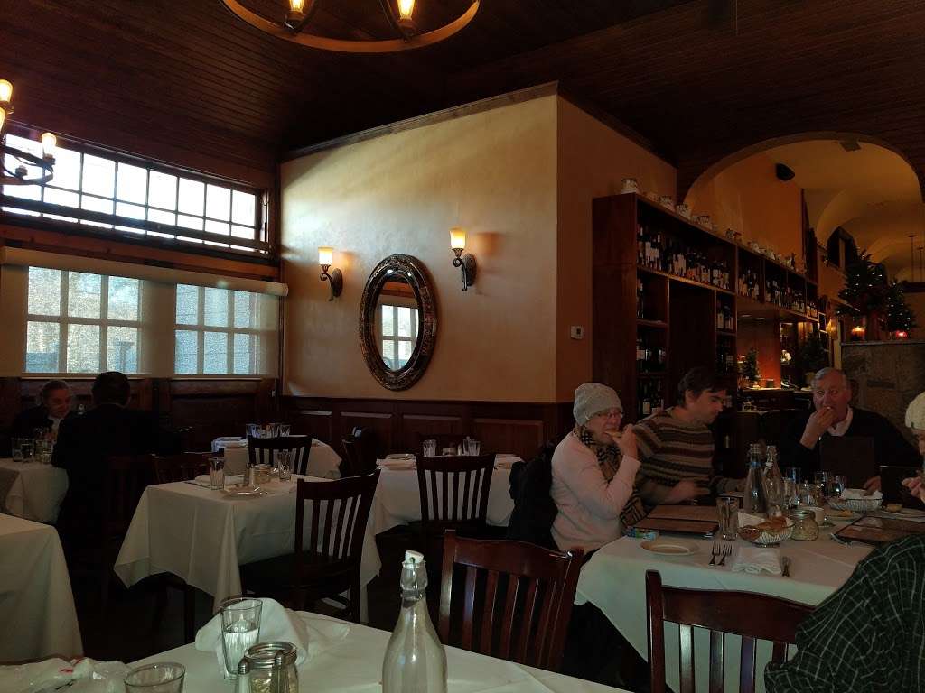 Peppinos Ristorante | 116 Katonah Ave, Katonah, NY 10536 | Phone: (914) 232-3212