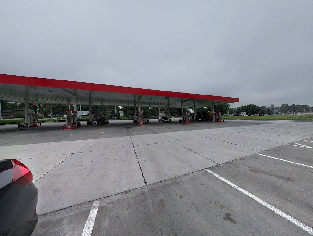 Kum & Go | 8990 Boyd St, Omaha, NE 68134, USA | Phone: (402) 827-0935