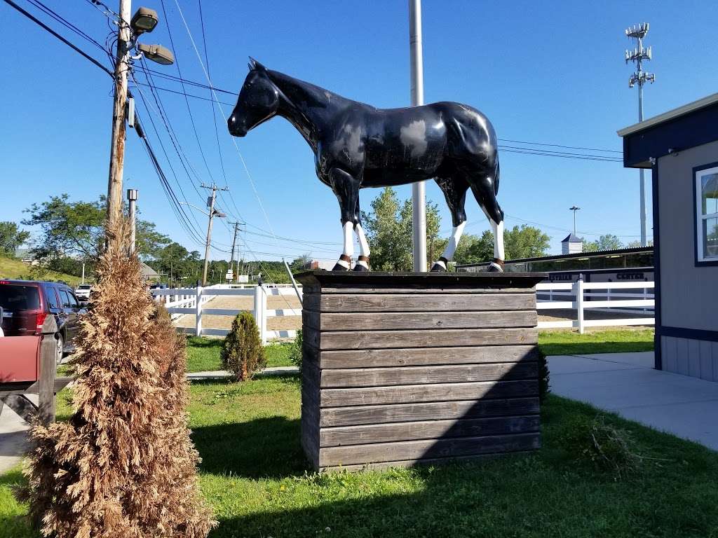 Bethpage Equestrian Center | 499 Winding Rd, Old Bethpage, NY 11804, USA | Phone: (516) 845-1000