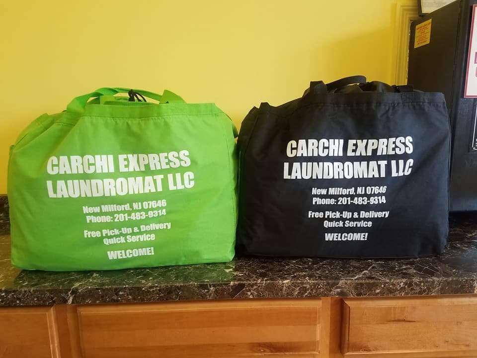 Carchi Express Laundromat - laundry  | Photo 7 of 9 | Address: 283 Main St, New Milford, NJ 07646, USA | Phone: (201) 483-9314