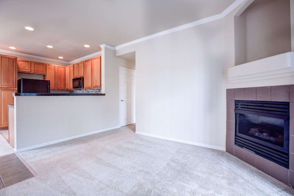 Summerfield Condominiums | 3500-3610 S Zeno Way, Aurora, CO 80013, USA | Phone: (303) 880-6880