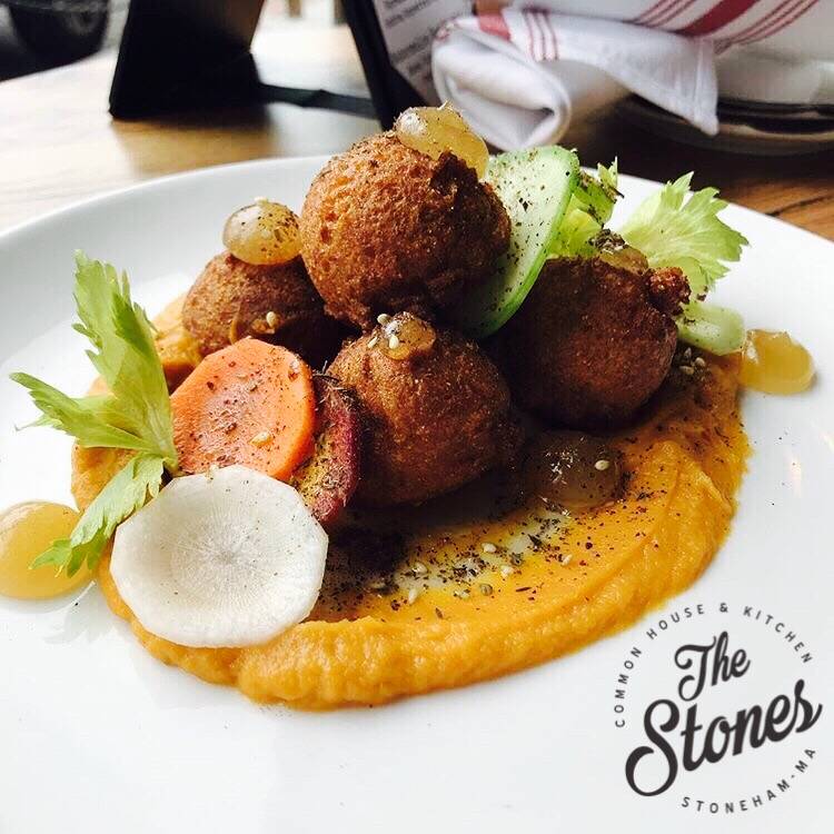 The Stones Common House and Kitchen | 380 Main St, Stoneham, MA 02180, USA | Phone: (781) 435-1344