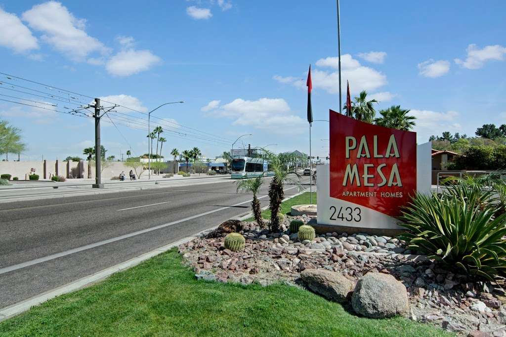 Pala Mesa Apartments | 2433 W Main St, Mesa, AZ 85201, USA | Phone: (623) 242-0126