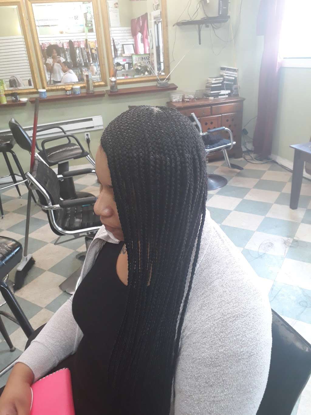 Elegance African Hair Braiding | 540 N 52nd St, Philadelphia, PA 19131, USA | Phone: (215) 477-3473