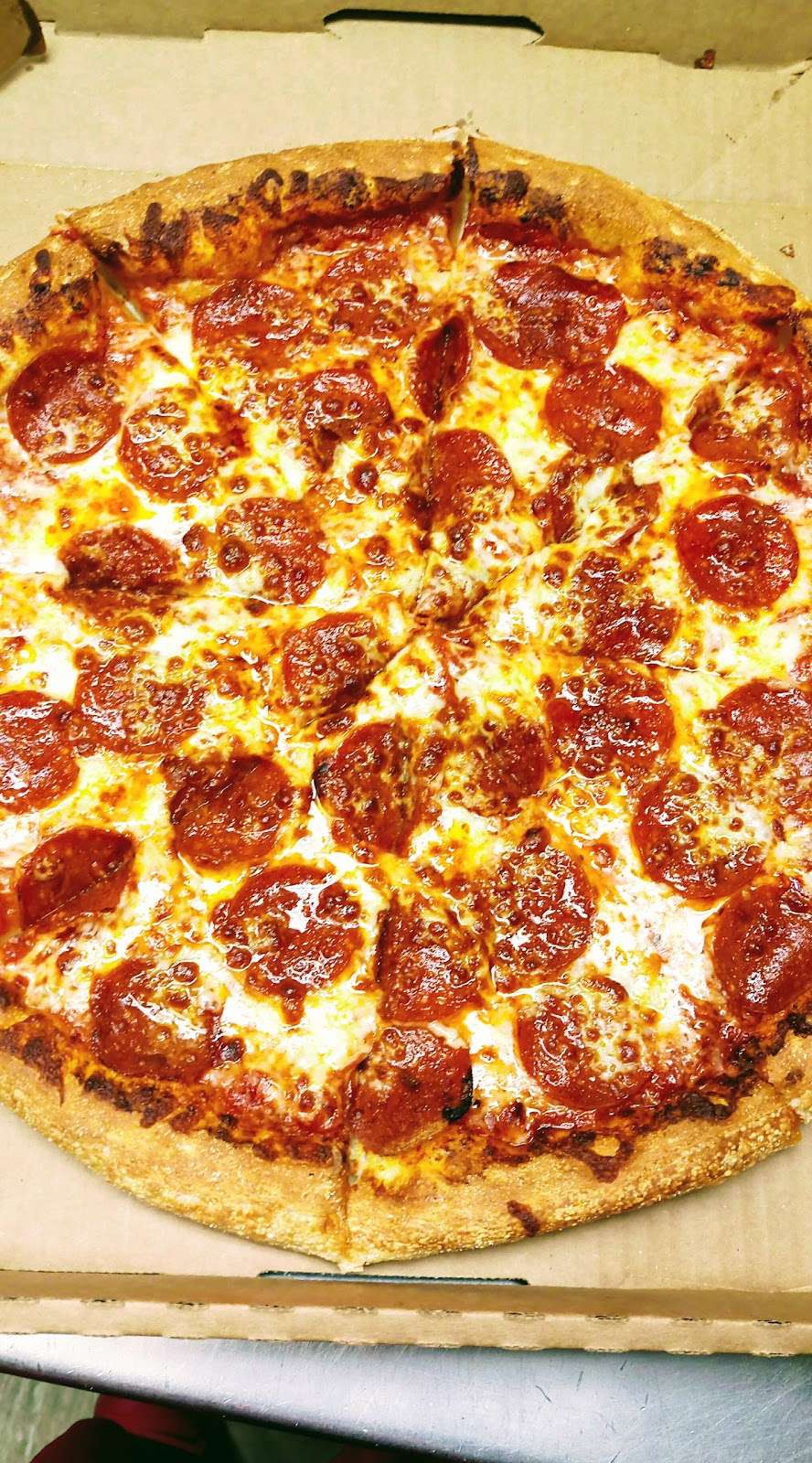 Pizza Bolis Gaithersburg | 20012 Goshen Rd, Montgomery Village, MD 20886 | Phone: (301) 963-9600