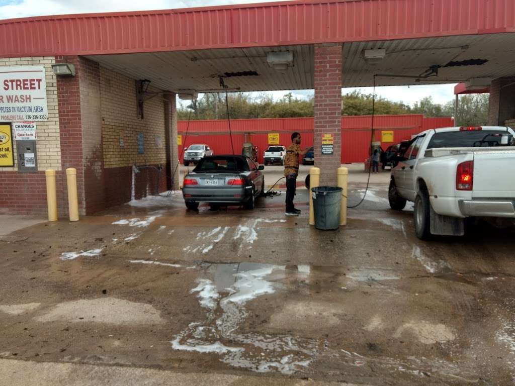 Main Street Car Wash | 1312 N Main St, Liberty, TX 77575, USA | Phone: (936) 336-4171