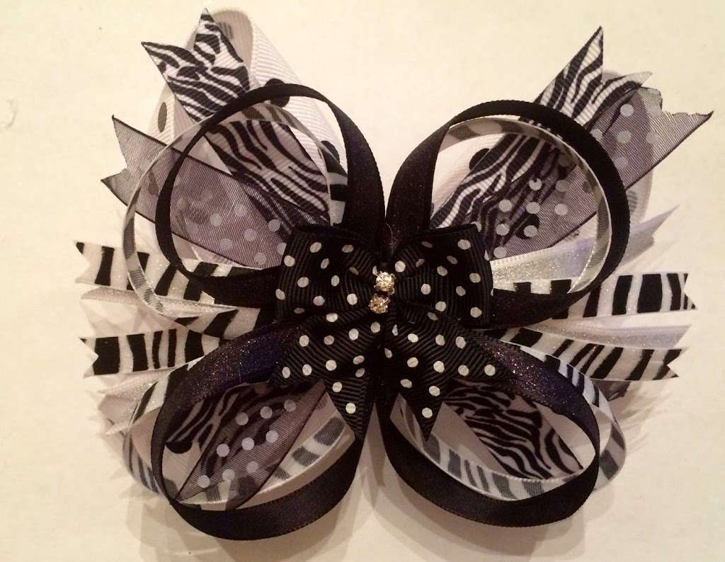 Lil Dolls Bowtique Handmade Hair Bows & Accessories | Red Oak, TX 75154, USA | Phone: (469) 583-2421