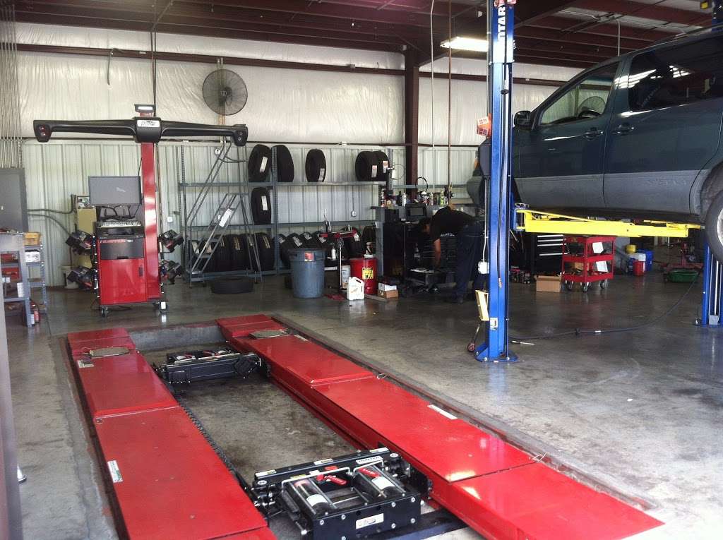 Meineke Car Care Center | 5021 Beatties Ford Rd, Charlotte, NC 28216, USA | Phone: (704) 900-0705